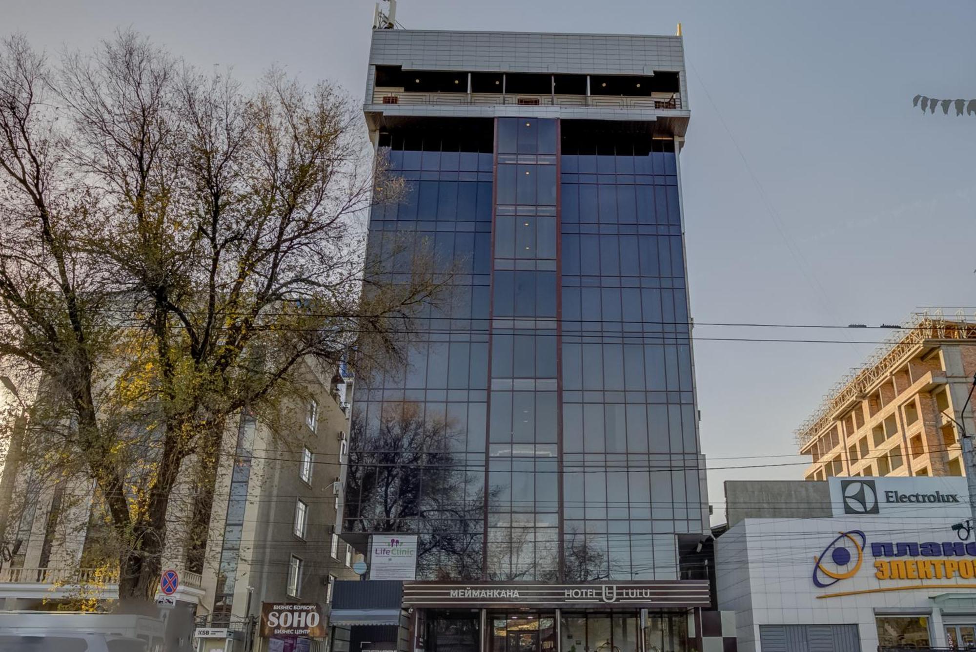 Hotel Lulu Bishkek Esterno foto